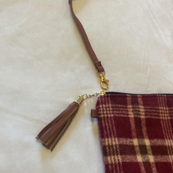 L.I.B flannel purse. - Picture 3 of 6